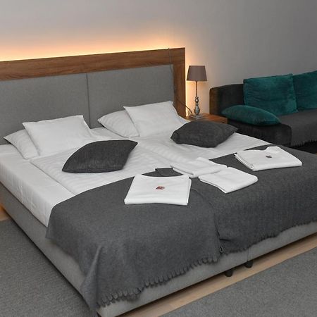Portre Apartman ケーセグ エクステリア 写真